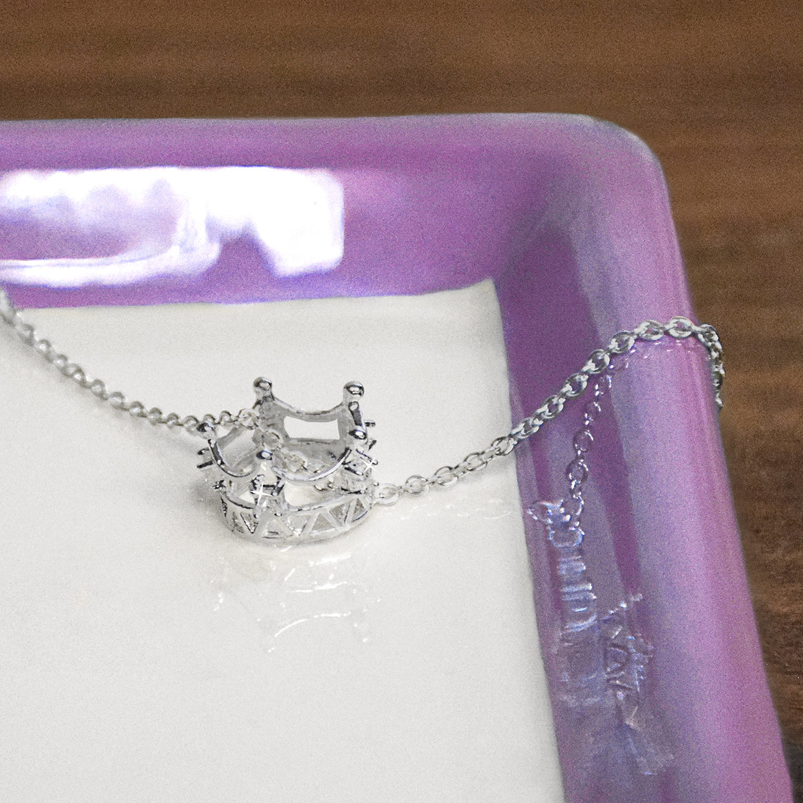 Sparkle 3D Crown Necklace - Silver Finish
